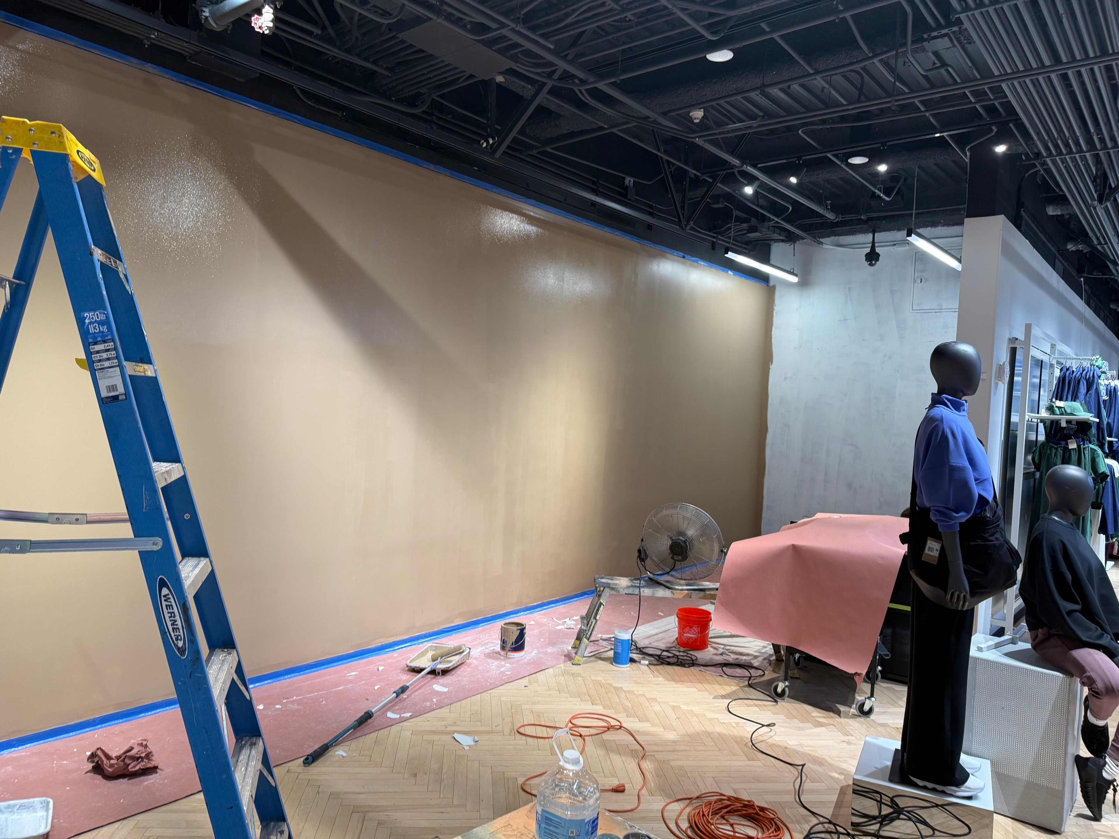Nike Store — Interior Wall Painting